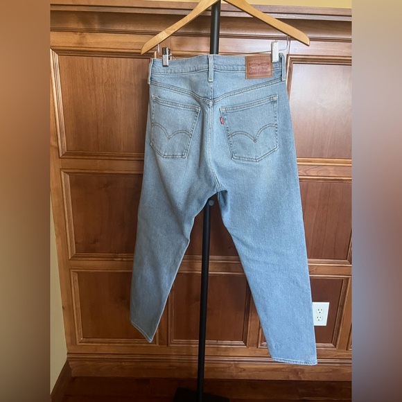 Levi's Jeans High Waist Straight Leg Light Blue Wash Size 29 - Picture 3 of 16